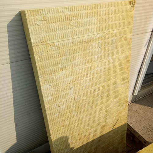 巖棉復(fù)合板的優(yōu)缺點